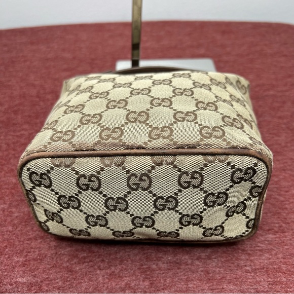 Gucci Pouch Bag Brown Canvas - Picture 8 of 17